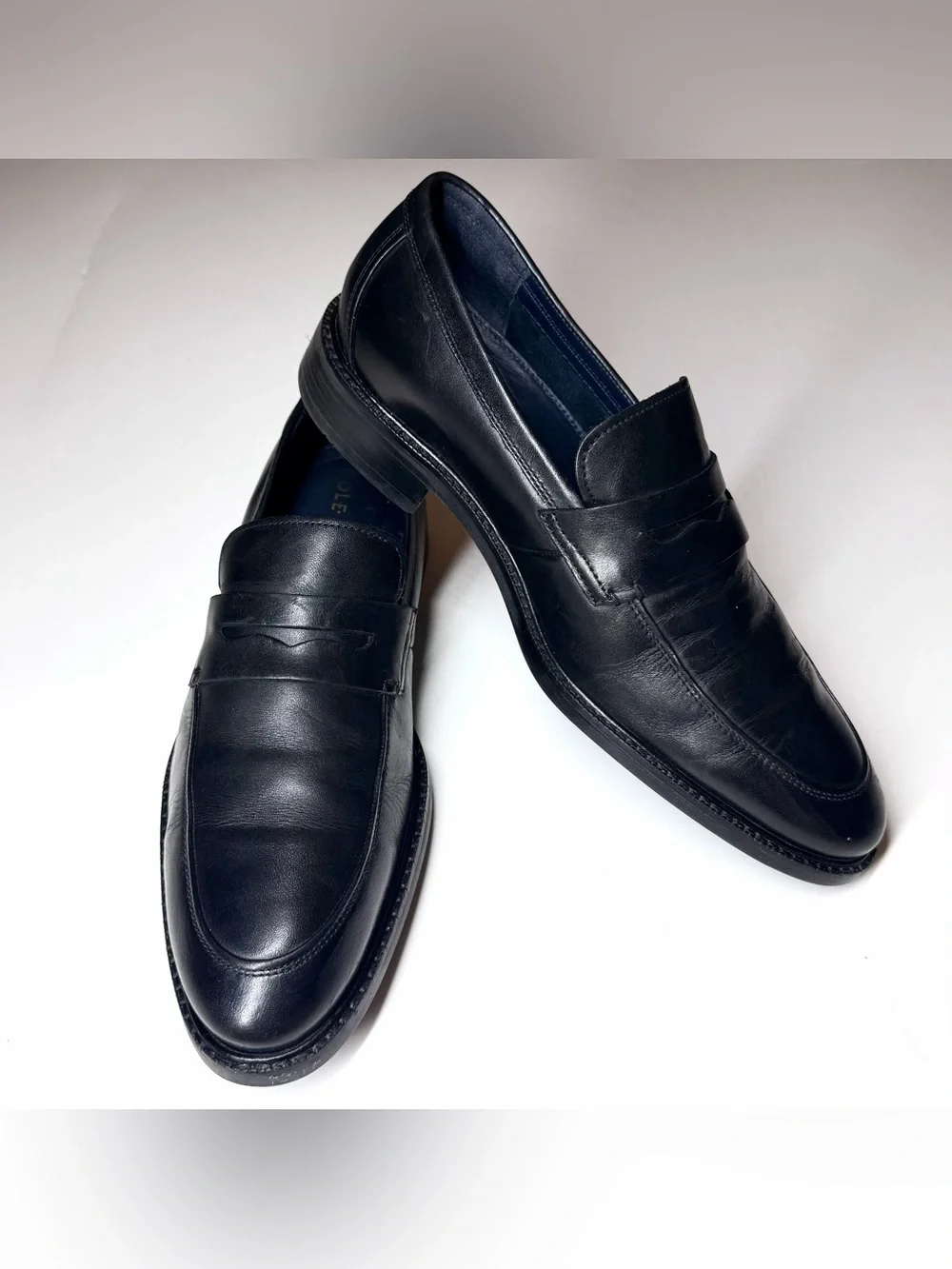 Cole Haan Men's Modern Classics Leather Black Penny Loafer Size- 9 M